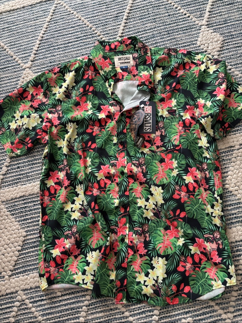 RSVLTS Black Tropical Floral Short-Sleeve Button-Down with Green and Red Accents